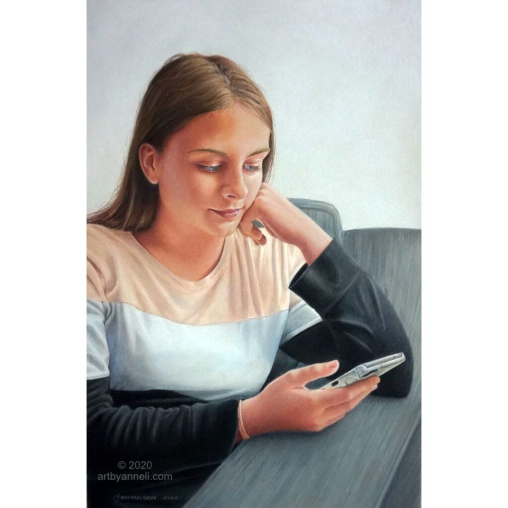Drawing of Young girl with mobile phone